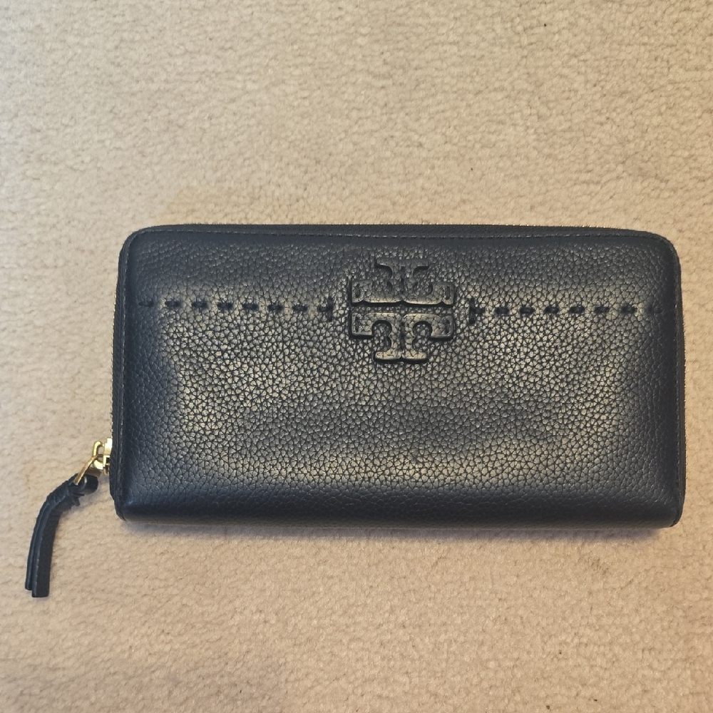 Tory Burch Black Textured Wallet